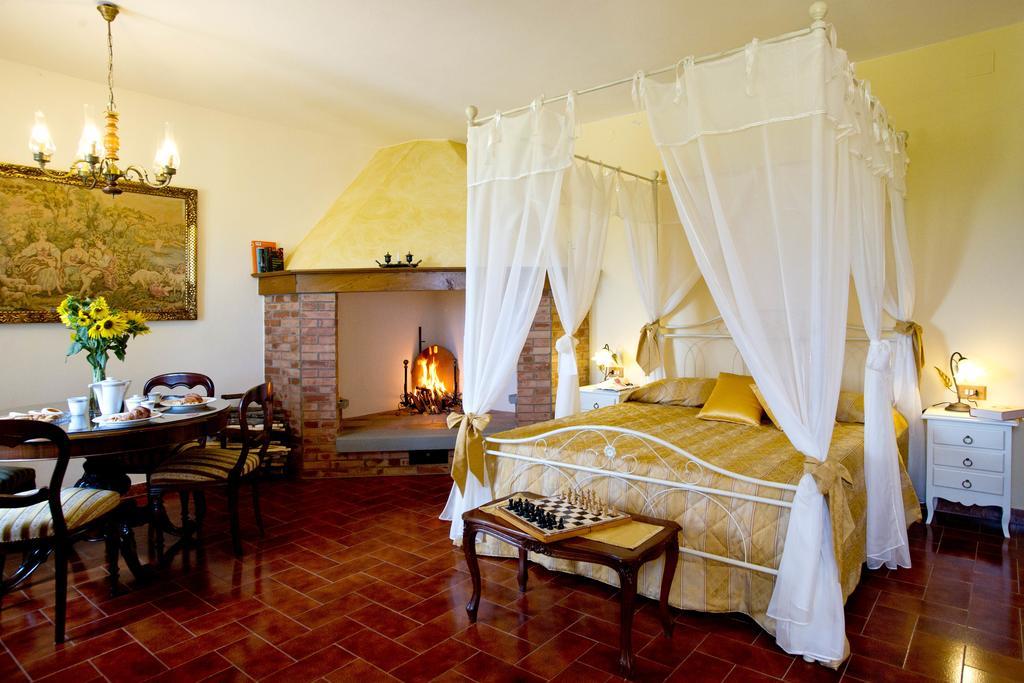 Agriturismo Podere Poggio Ai Cieli San Gimignano Pokój zdjęcie